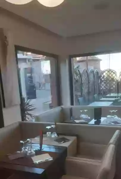Le restaurant - La Brasserie du Palais - Fréjus - restaurant Méditérranéen FREJUS
